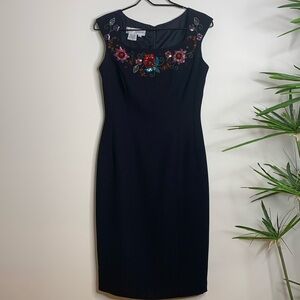 Maggy London Vintage Black Floral Beaded Sequin Neckline Sleeveless Lined Dress